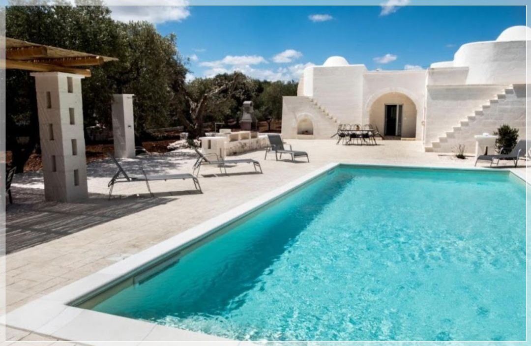 B&B Bed and Breakfast con piscina Trulli Moonlight da Grace Contrada Donnagnora Ostuni Brindisi Italia B&B Bed and Breakfast con piscina Trulli Moonlight da Grace Contrada Donnagnora Ostuni Brindisi Italia
